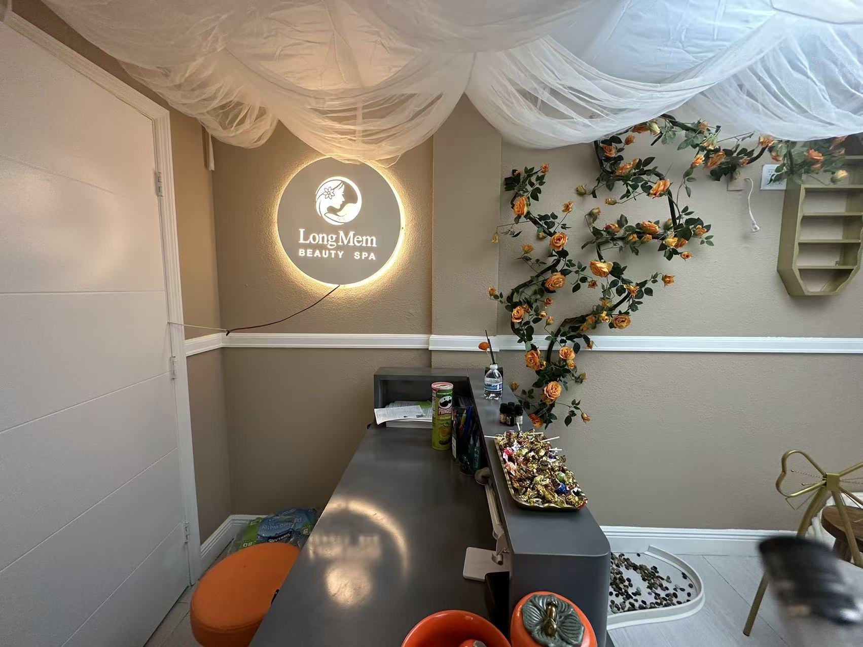 Our welcoming beauty studio
